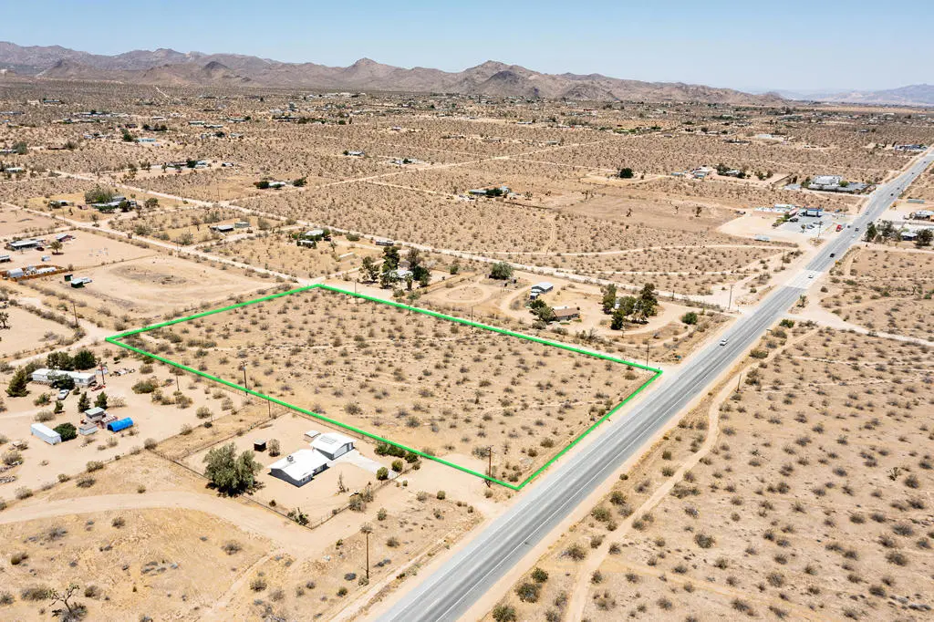 56045 Vin Rose Lane, Yucca Valley, CA — listing photo 1