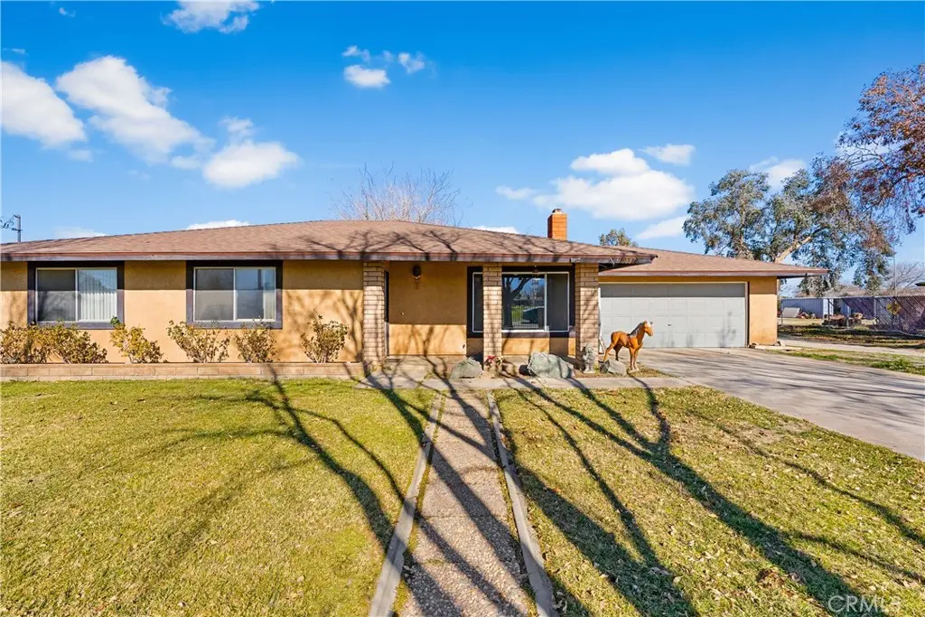10837 E Avenue R10, Littlerock, CA — listing photo 1