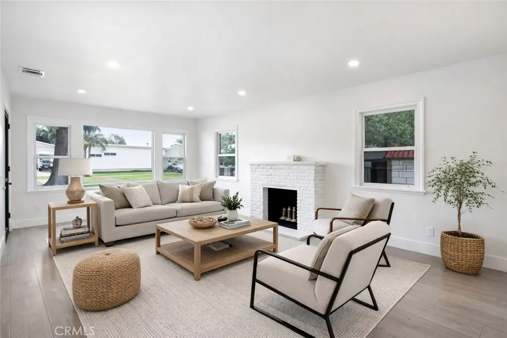 Single Family Residence for sale at 4061 Maplewood pl, Riverside, CA featuring 3 beds and 2 baths