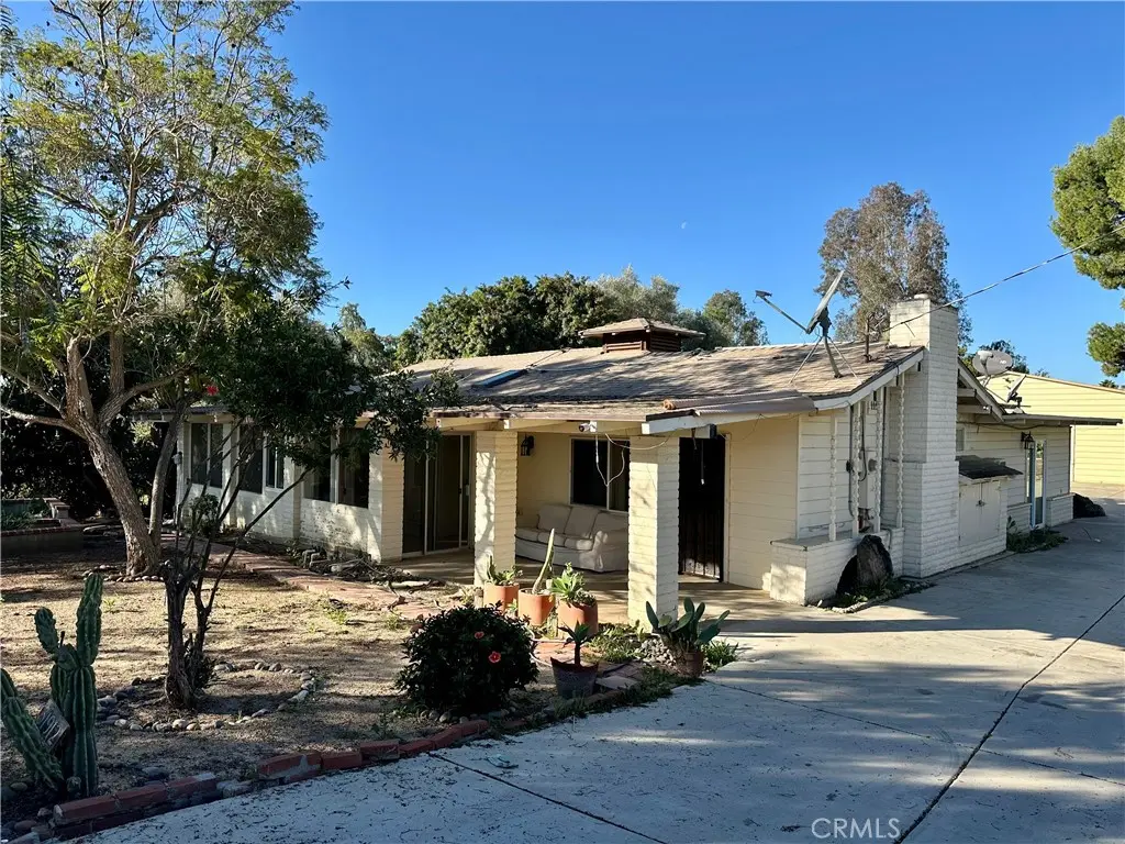 31912 Wrightwood, Bonsall, CA — listing photo 1