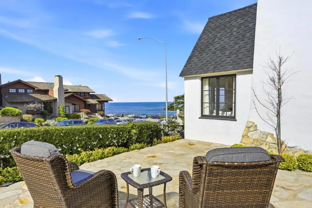 115 1st Street, Pacific Grove, CA — listing photo 1