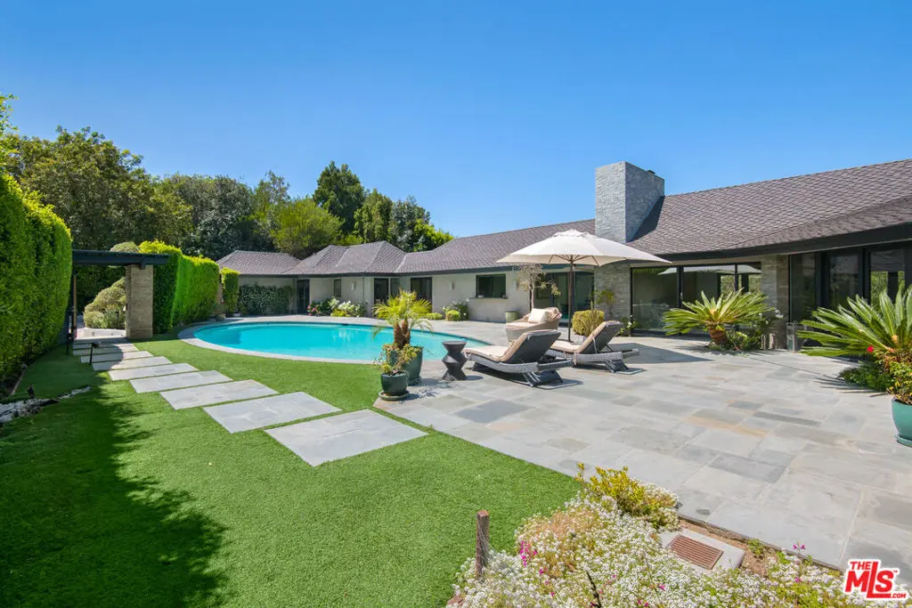 Single Family Residence for sale at 3035 Lake Glen Drive, Beverly Hills, CA featuring 4 beds and 3 baths