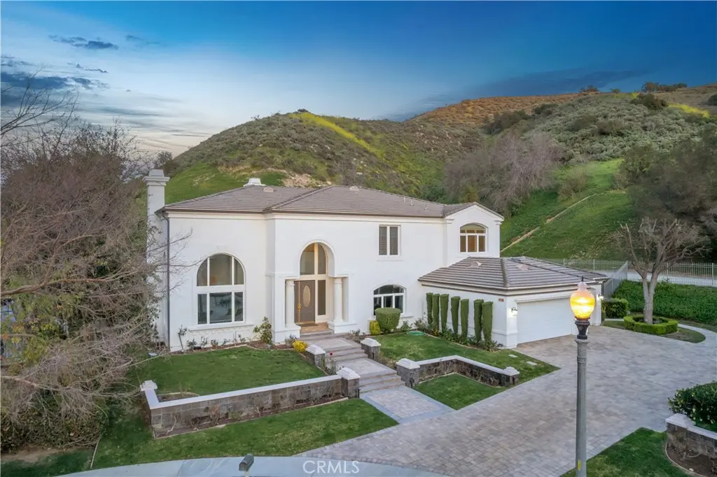 Single Family Residence for sale at 25301 Prado De Los Arboles, Calabasas, CA featuring 5 beds and 5 baths