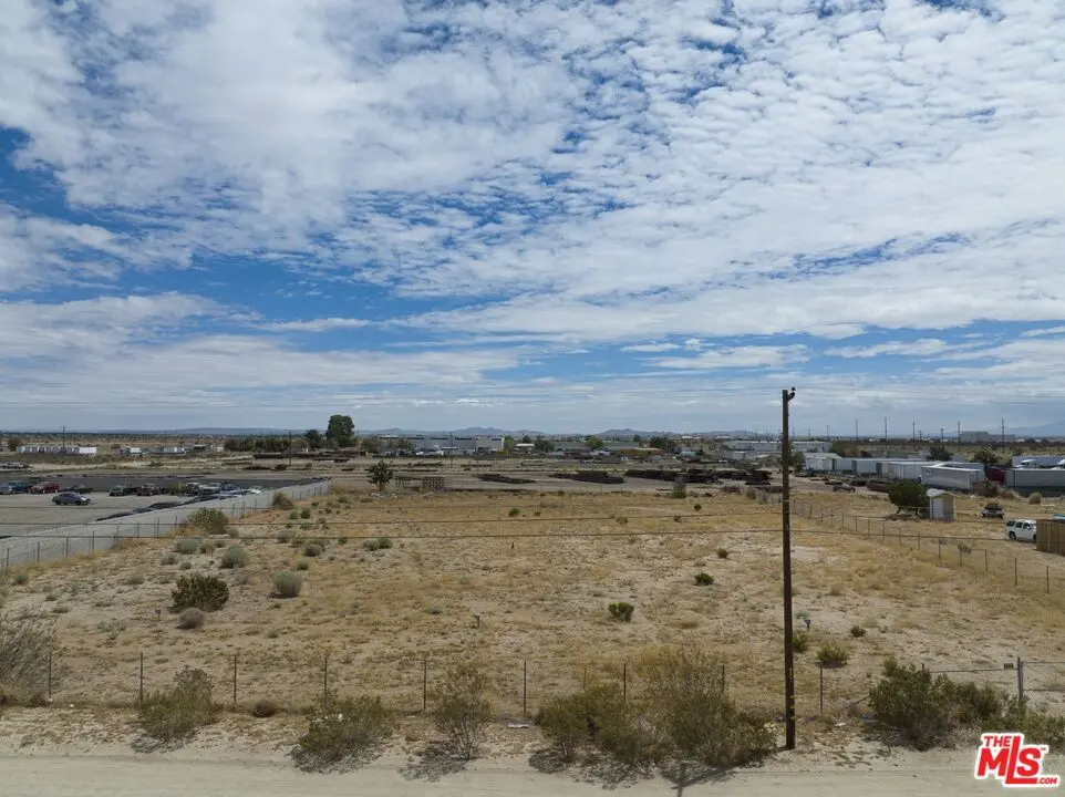 6 TH ST E BETWEEN AVE M & L12 LOT 1 Avenue, Lancaster, CA — listing photo 1