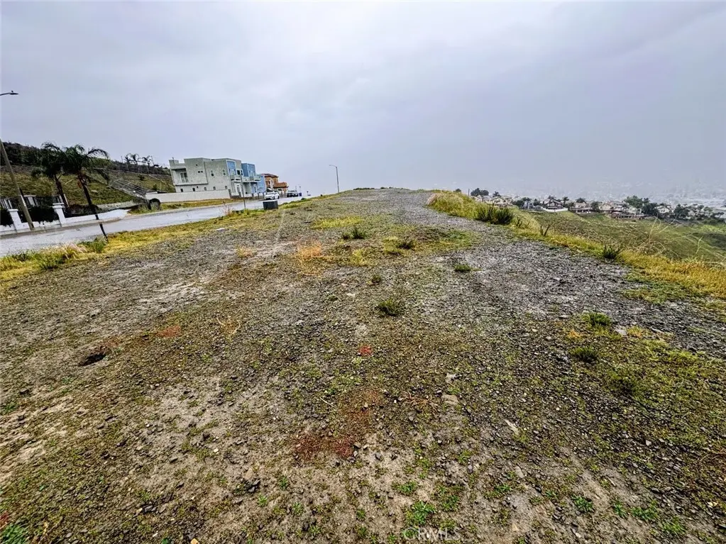 3531 Ridge Line Drive, San Bernardino, CA — listing photo 1