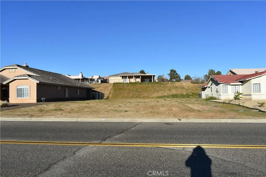 26510 Silver Lakes Parkway, Helendale, CA — listing photo 1