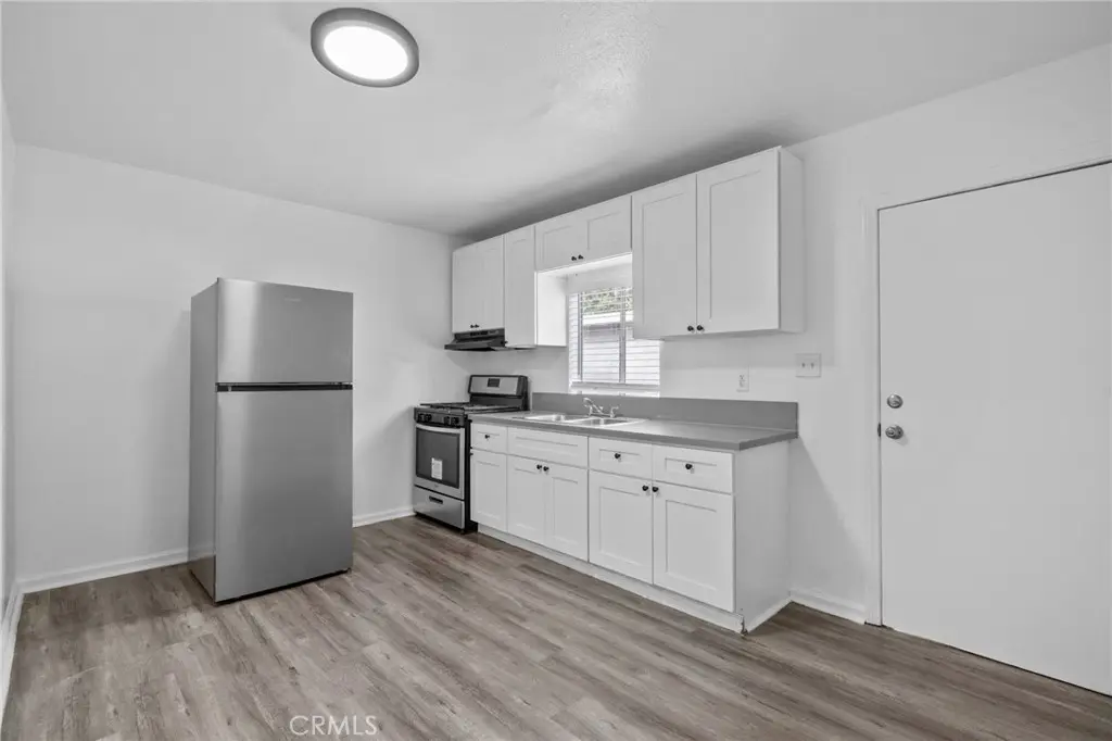 Quadruplex for sale at 9538 Compton, Los Angeles, CA