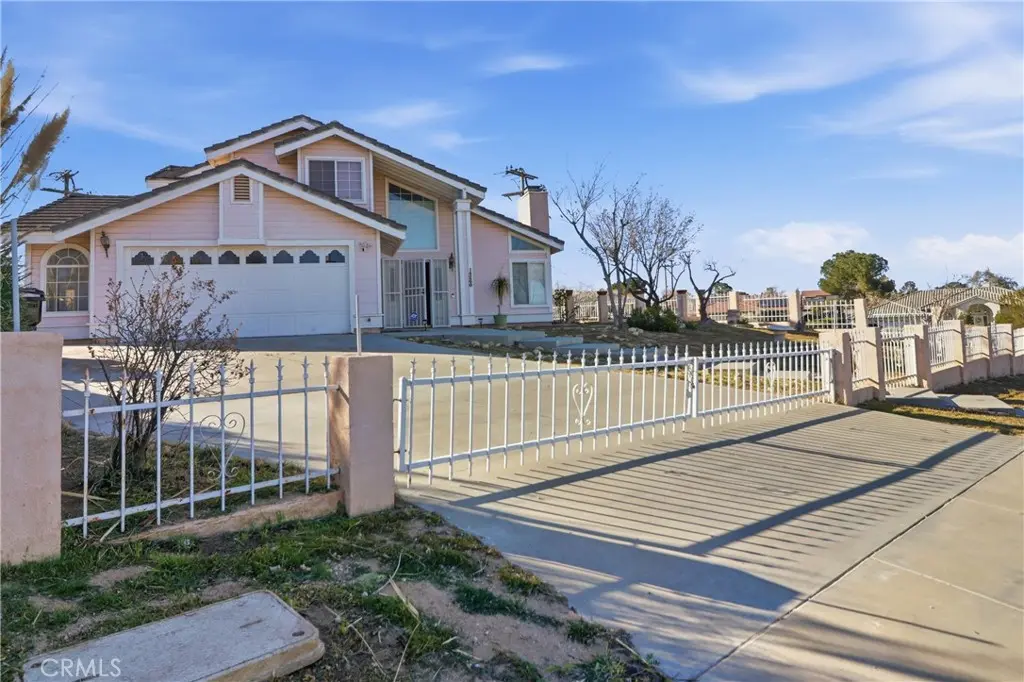 14260 Meadow Grove, Victorville, CA — listing photo 1