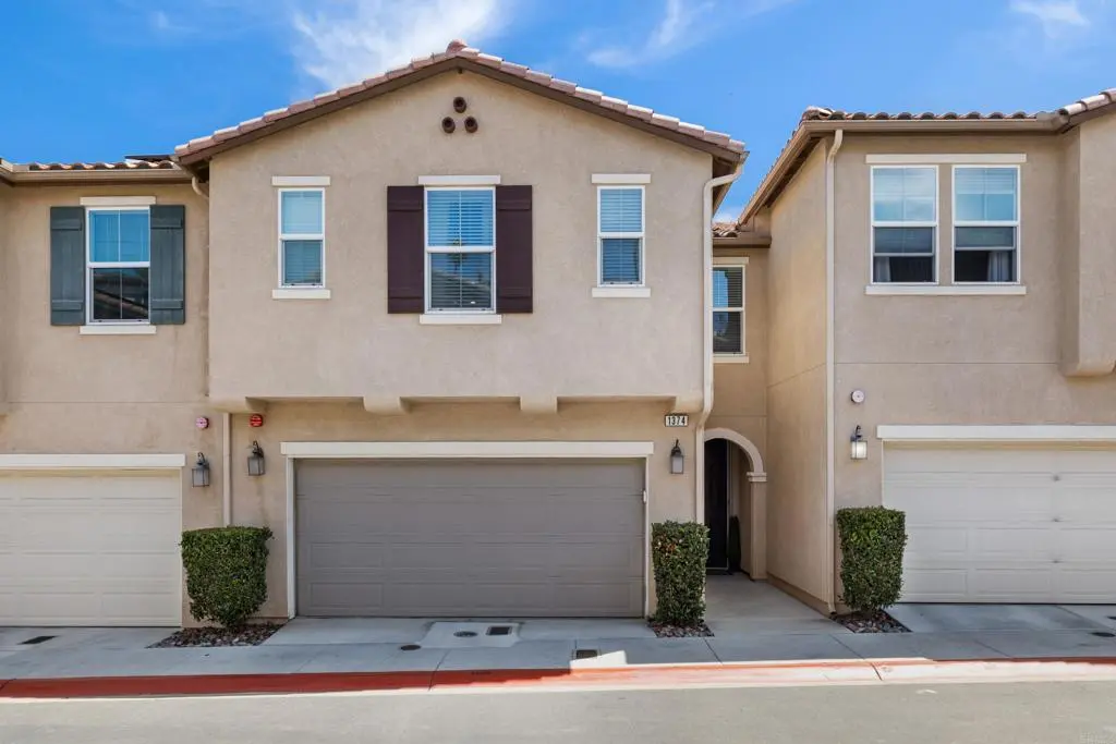 1374 Palo Verde Way, Vista, CA — listing photo 1