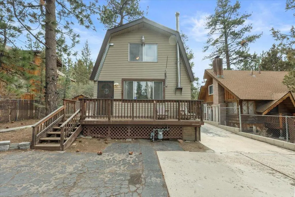 112 E Mojave Boulevard, Big Bear, CA — listing photo 1