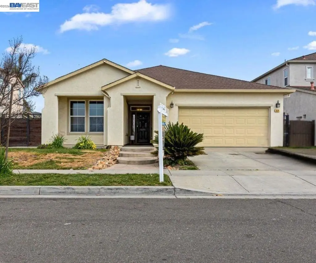 Single Family Residence for sale at 3624 Palermo St, Stockton, CA featuring 3 beds and 2 baths