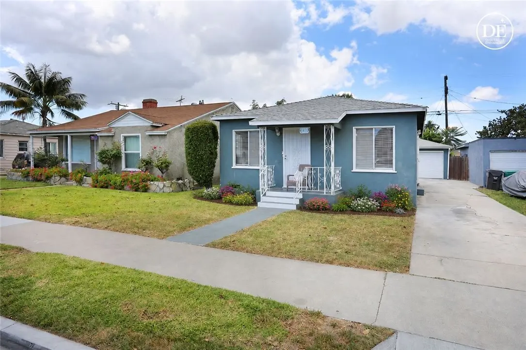 Single Family Residence for sale at 6449 Lemon Avenue, Long Beach, CA featuring 2 beds and 1 bath