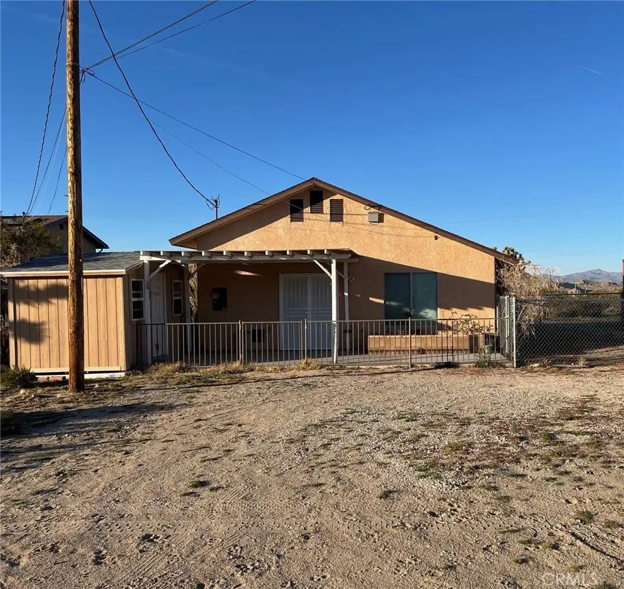 30881 Pawnee B, Lucerne Valley, CA — listing photo 1