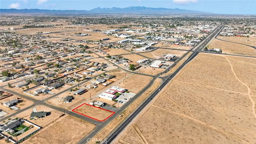 22869 Us Hwy 18, Apple Valley, CA — listing photo 1