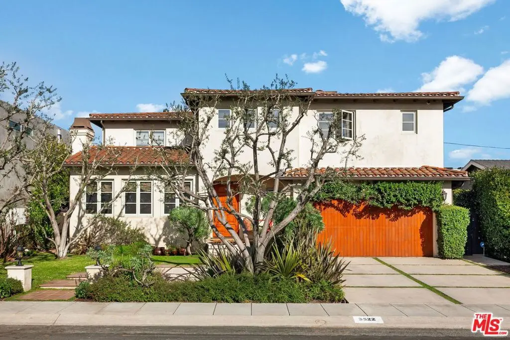 Single Family Residence for sale at 3522 S Barrington Avenue, Los Angeles, CA featuring 5 beds and 5 baths