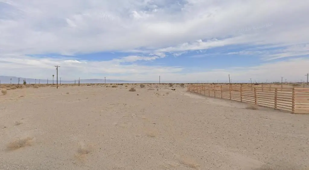 2964 & 2966 Coventry Avenue, Thermal, CA — listing photo 1