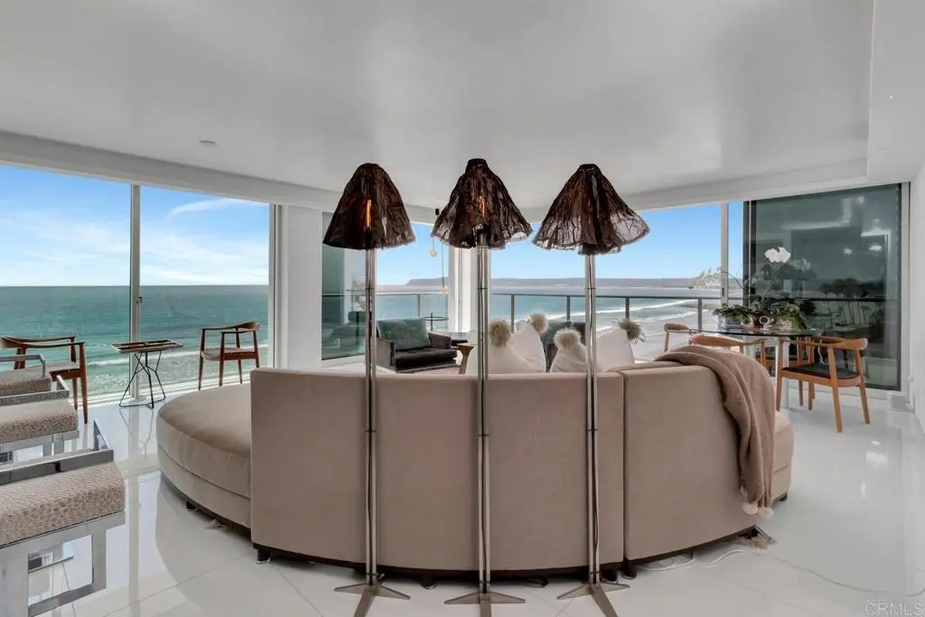 Condominium for rent at 1760 Avenida Del Mundo 504, Coronado, CA featuring 2 beds and 2 baths