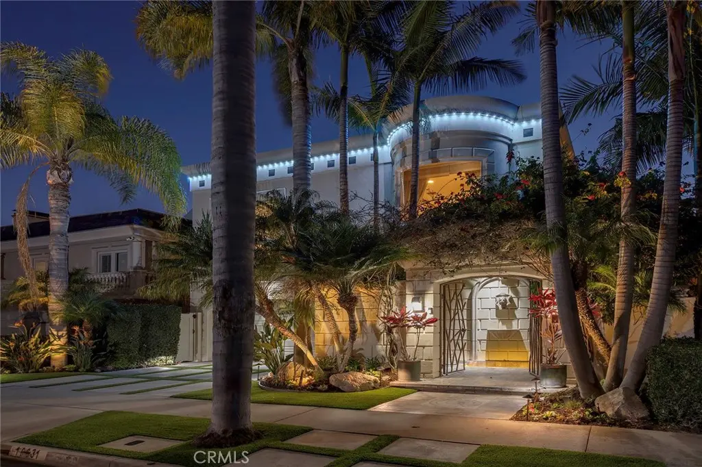 16631 Carousel, Huntington Beach, CA — listing photo 1