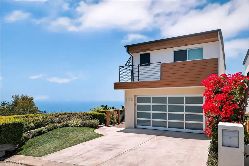 Single Family Residence for rent at 855 Santa Ana Street, Laguna Beach, CA featuring 4 beds and 4 baths
