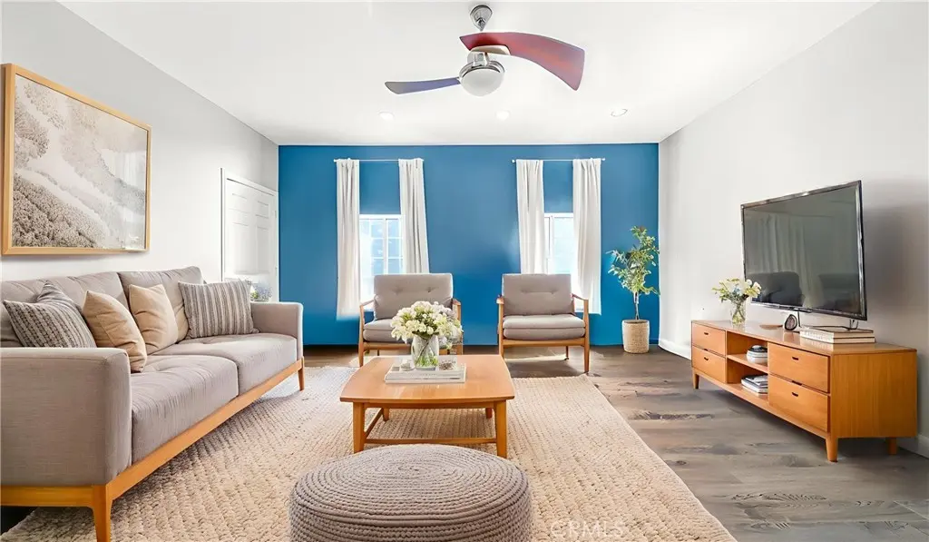 Duplex for sale at 217 Columbia Place, Los Angeles, CA