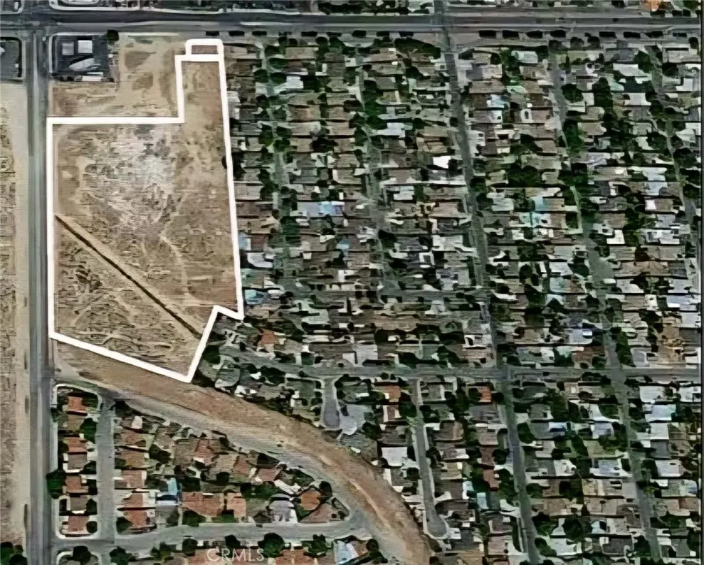 20 W Ave. C, Lancaster, CA — listing photo 1