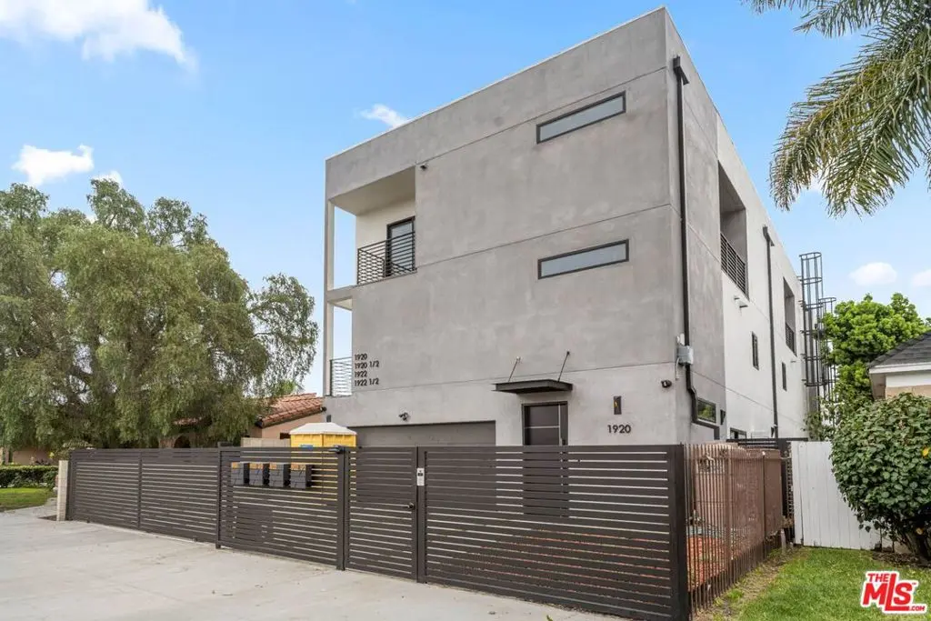 1920 S Sherbourne Drive 1920 1/2, Los Angeles, CA — listing photo 1