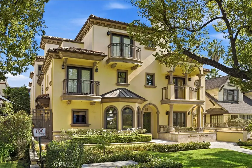 478 S oakland ave 2, Pasadena, CA — listing photo 1
