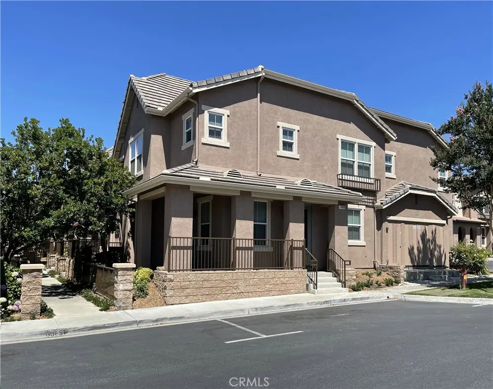 Condominium for rent at 1488 Springfield Way, Upland, CA featuring 3 beds and 3 baths