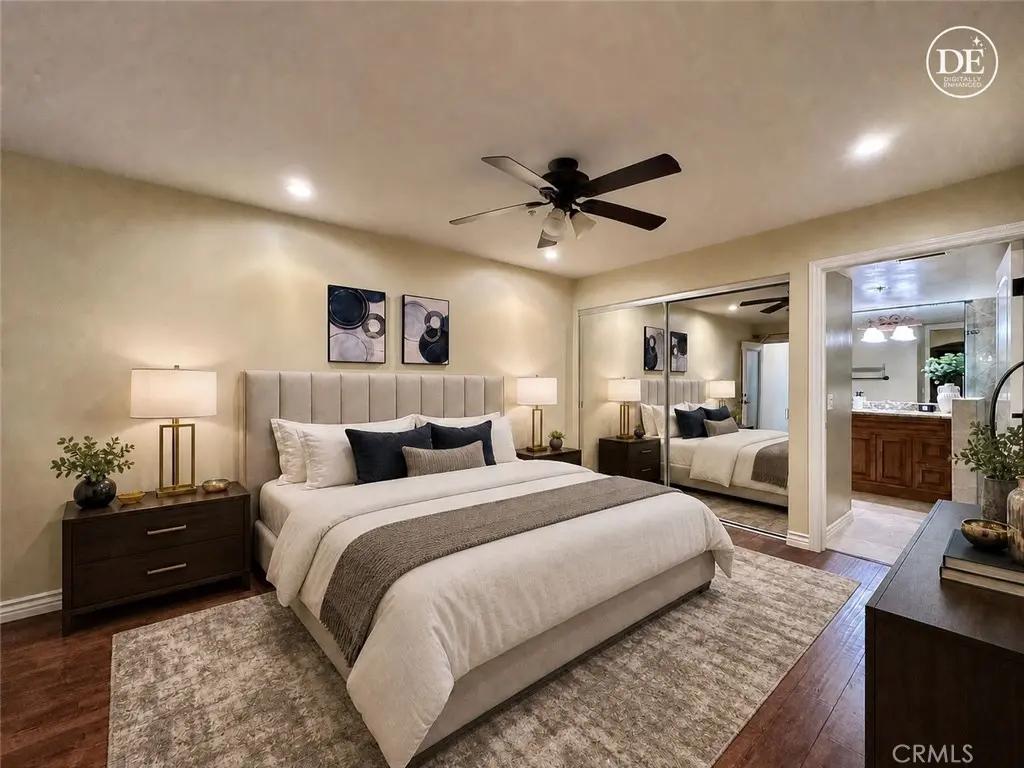 Condominium for sale at 4733 Elmwood Avenue 102, Los Angeles, CA featuring 2 beds and 2 baths