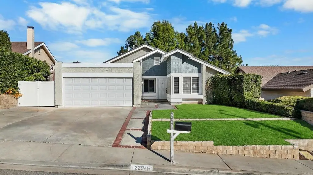 22945 Magnolia Glen Drive, Valencia, CA — listing photo 1