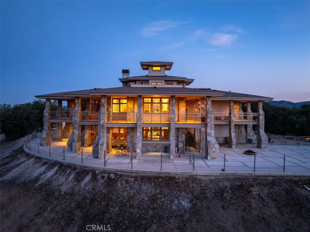 76346 Bryson Hesperia Road, Bradley, CA — listing photo 1