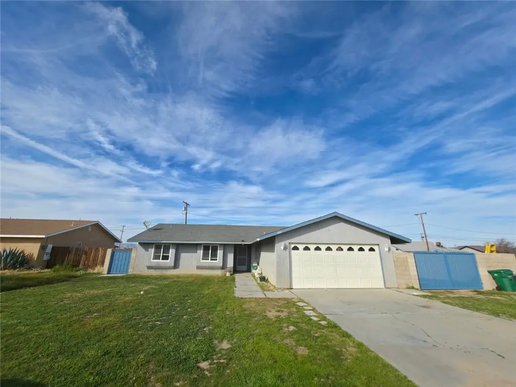 Single Family Residence for sale at 9111 Satinwood Avenue, California City, CA featuring 3 beds and 2 baths