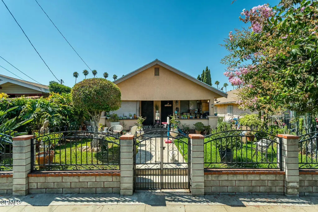 Duplex for sale at 2966 E 2nd Street, Los Angeles, CA