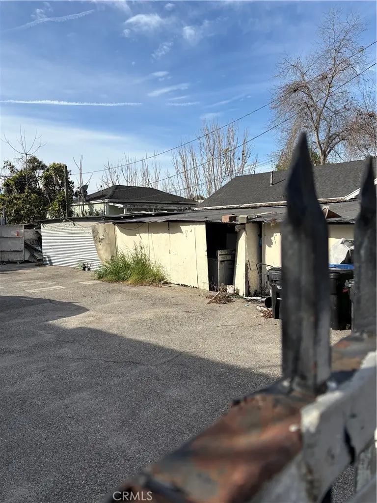 1192 E Vernon, Los Angeles, CA — listing photo 1