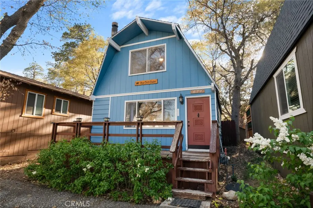 672 Holmes, Sugarloaf, CA — listing photo 1