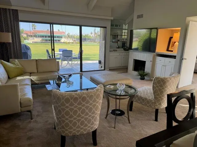 Condominium for rent at 118 Racquet Club Drive S, Rancho Mirage, CA featuring 2 beds and 2 baths