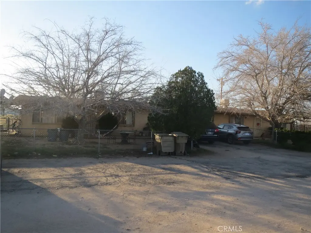 Quadruplex for sale at 17019 Olive St, Hesperia, CA