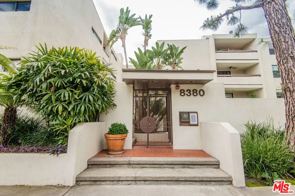 8380 W Waring Avenue 104, West Hollywood, CA — listing photo 1