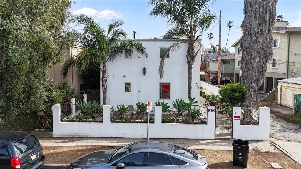 616 Sunset, Venice, CA — listing photo 1
