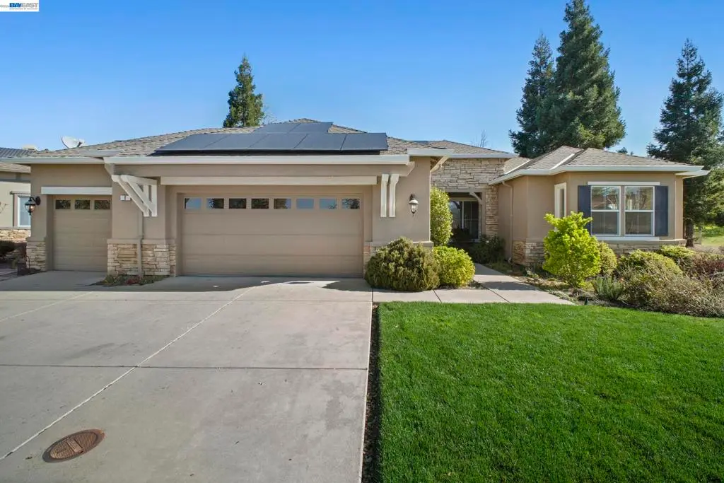 8 Rock Ridge Ct, Copperopolis, CA — listing photo 1