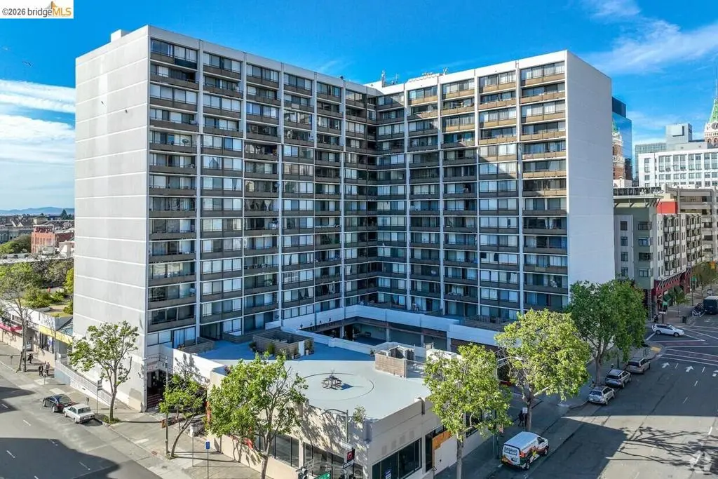 Condominium for sale at 801 Franklin St 205, Oakland, CA featuring 2 beds and 2 baths