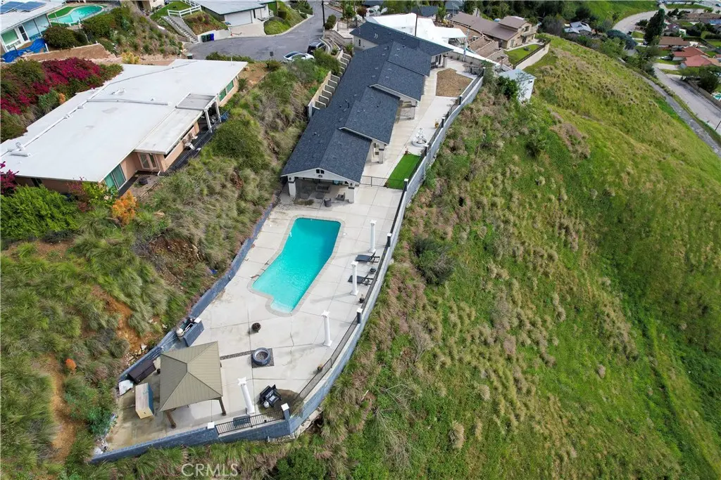 449 Skylark, San Bernardino, CA — listing photo 1