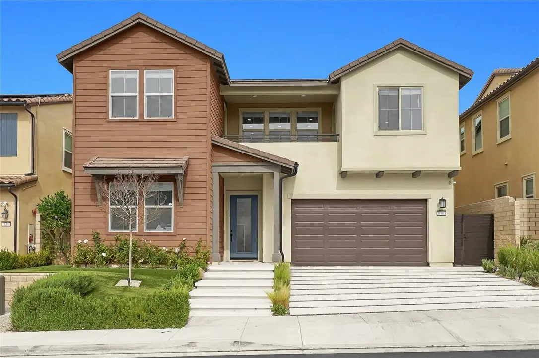 21303 Rockview Terrace, Chatsworth, CA — listing photo 1