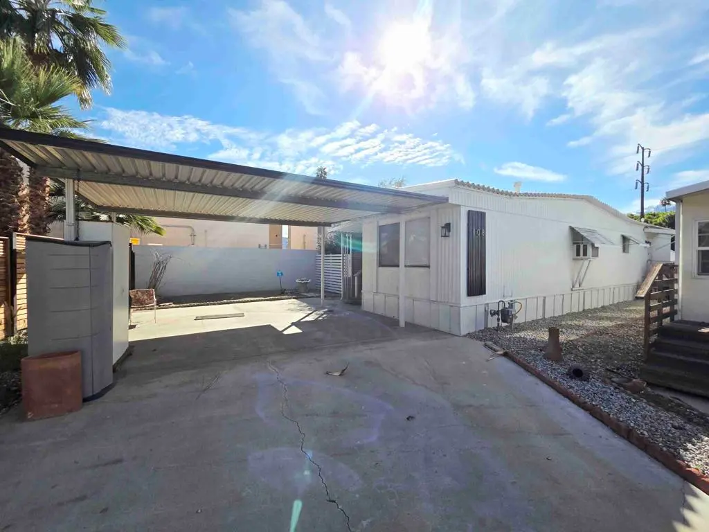 Manufactured In Park for sale at 108 Dromedary Circle, Cathedral City, CA featuring 2 beds and 1 bath