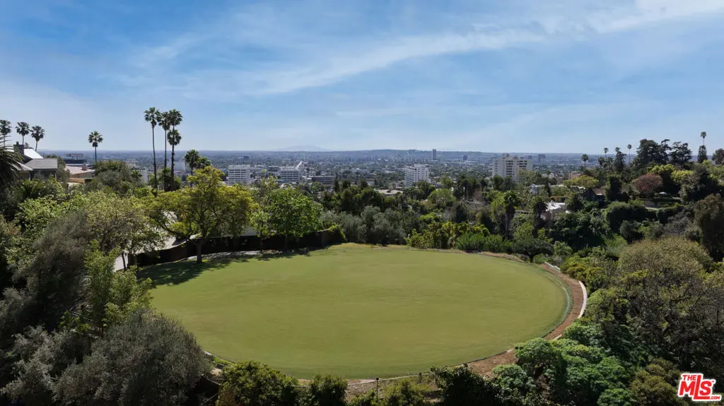 7200 La Presa Drive, Los Angeles, CA — listing photo 1