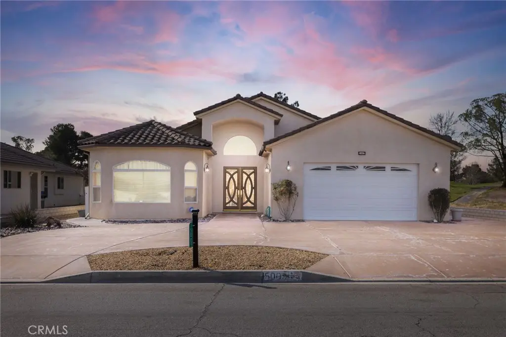 15005 Tournament, Helendale, CA — listing photo 1