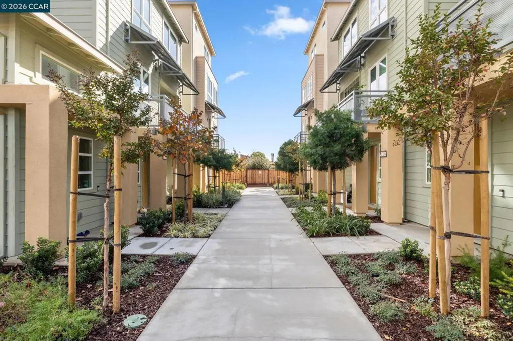Condominium for sale at 27261 Cosmo Court, Hayward, CA featuring 3 beds and 3 baths