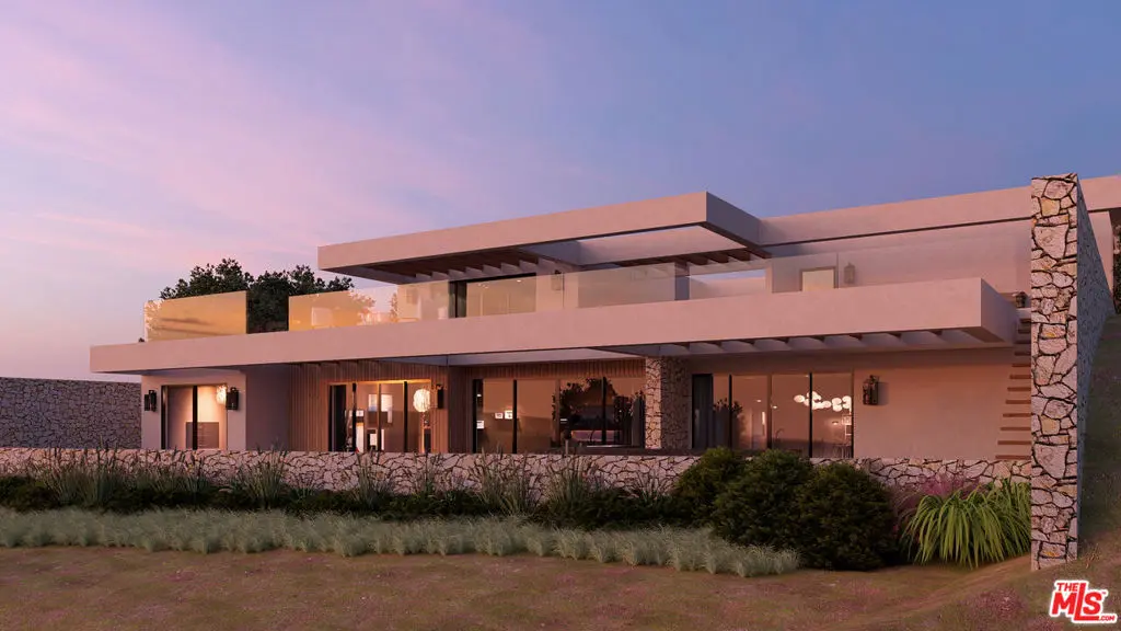 6754 Dume Drive, Malibu, CA — listing photo 1