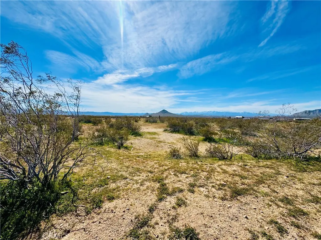 0 Kimshew, Apple Valley, CA — listing photo 1