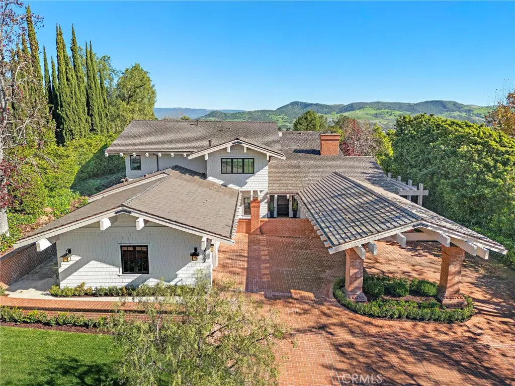 Single Family Residence for sale at 30822 Steeplechase, San Juan Capistrano, CA featuring 6 beds and 7 baths